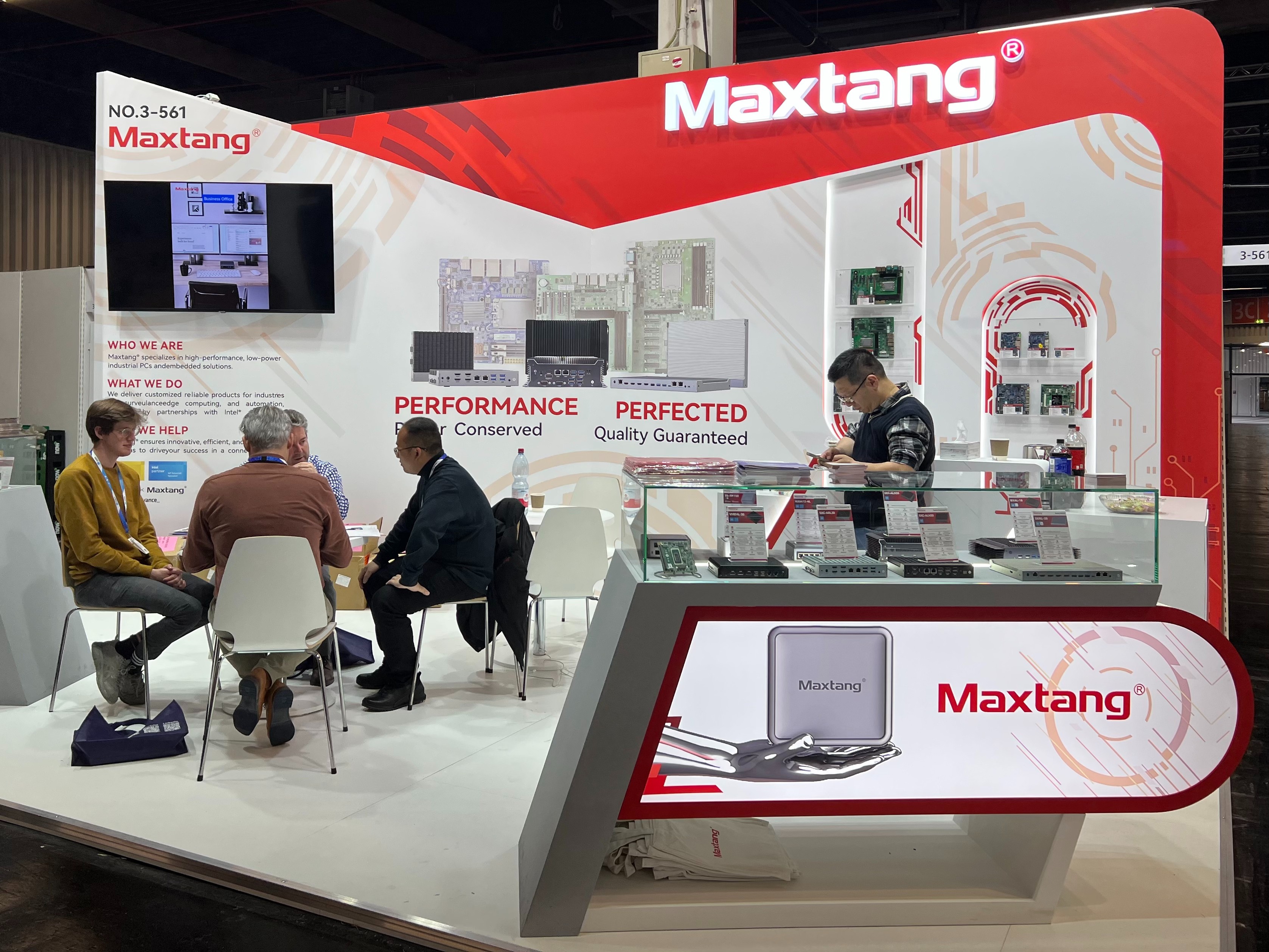 千亿页面在线登录计算机闪耀2025德国纽伦堡嵌入式展览会Embedded World